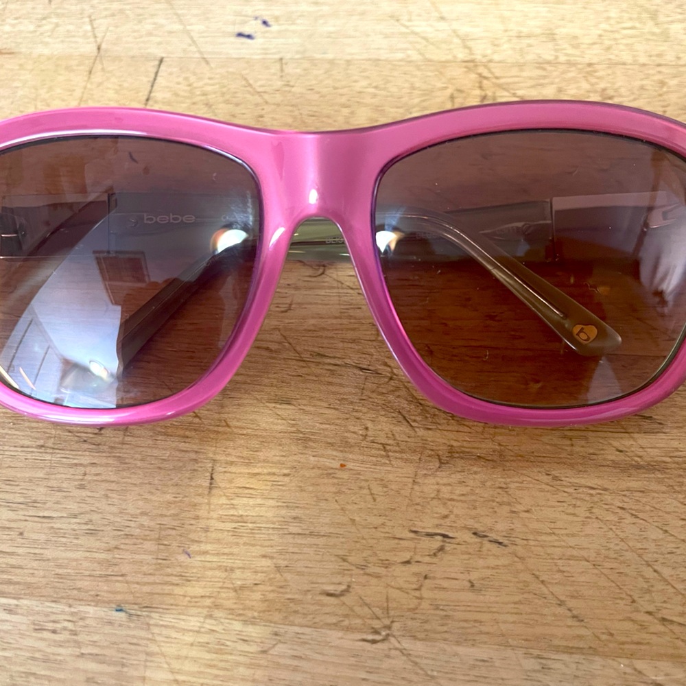 Pink Bebe Sunglasses Chic Clean Beautiful Comfortable